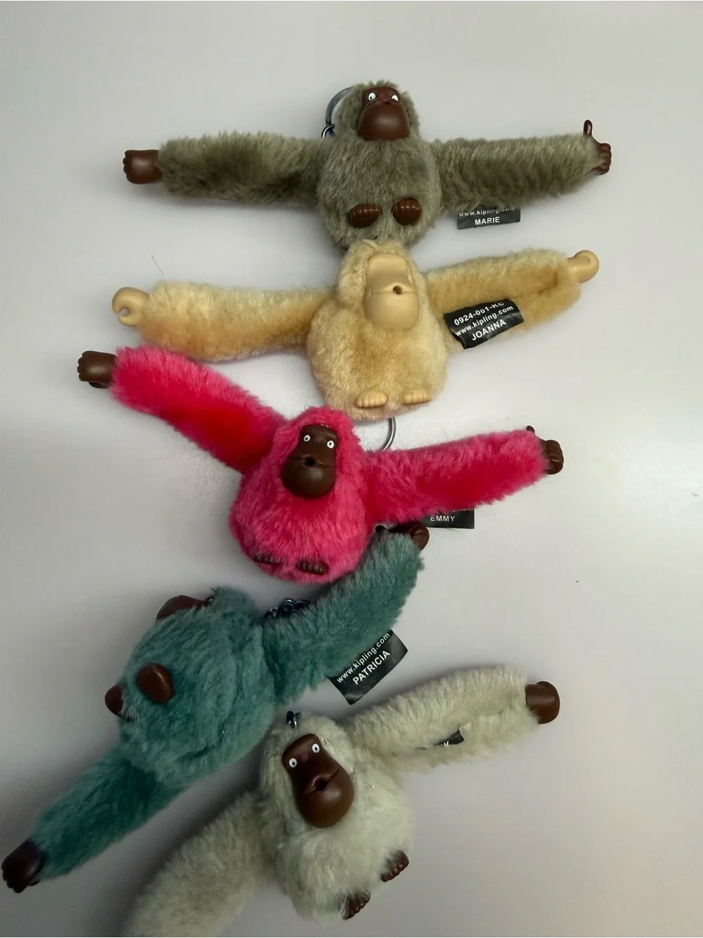 Kipling 5 Plush Monkey Keychain Set - Multicolor Fur - Picture 3 of 3